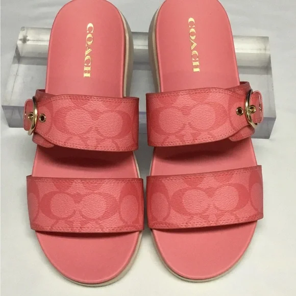 Coach Gwen Signature Sandal Color Pink/Lemonade. NIB - Picture 2 of 6